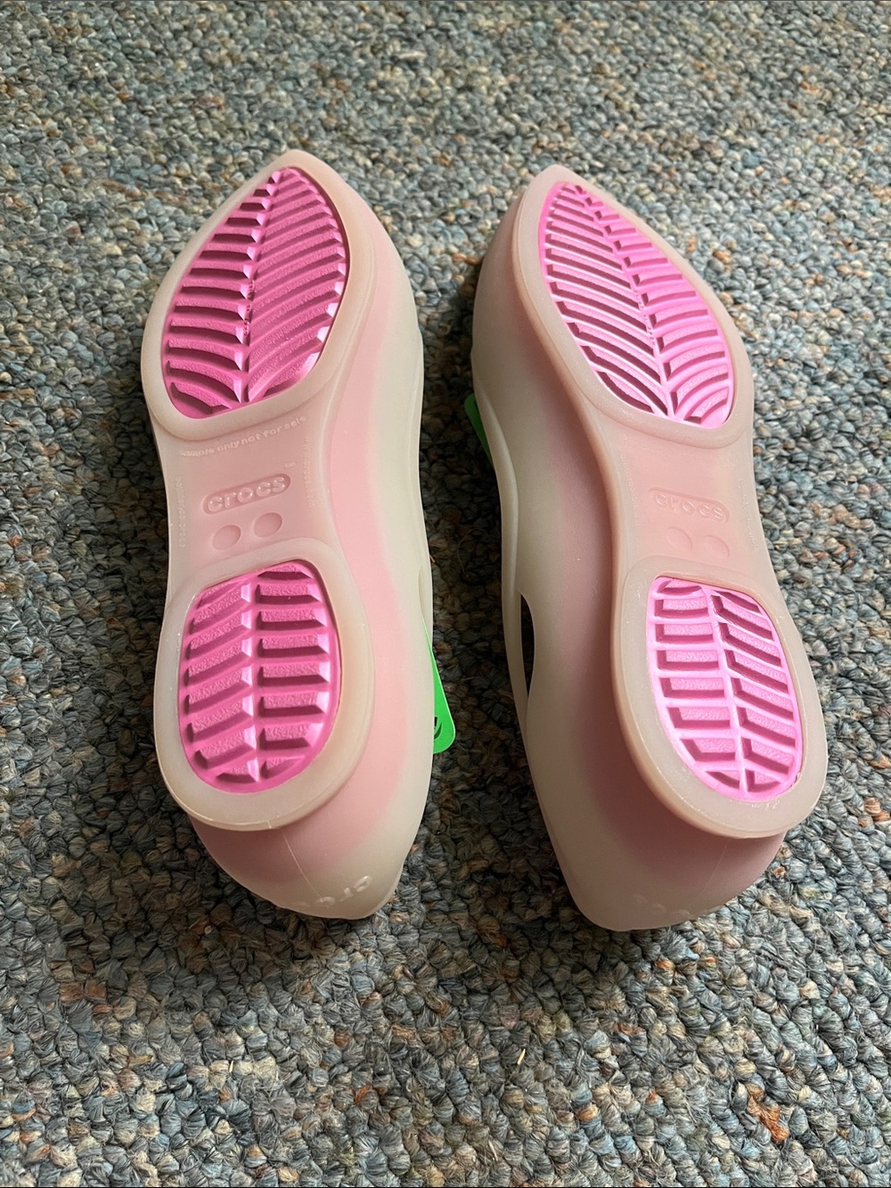 CROCS Pointed Ballet Flats in Platinum/wild orchid Insole - Picture 3 of 3